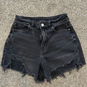 American Eagle black shorts